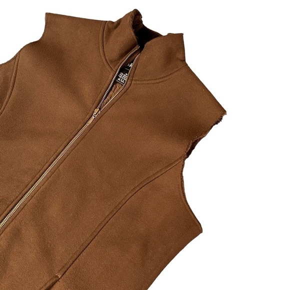 Style & Co. Brown Luxe Suede, Fleece Lined Vest, MP - Picture 4 of 9